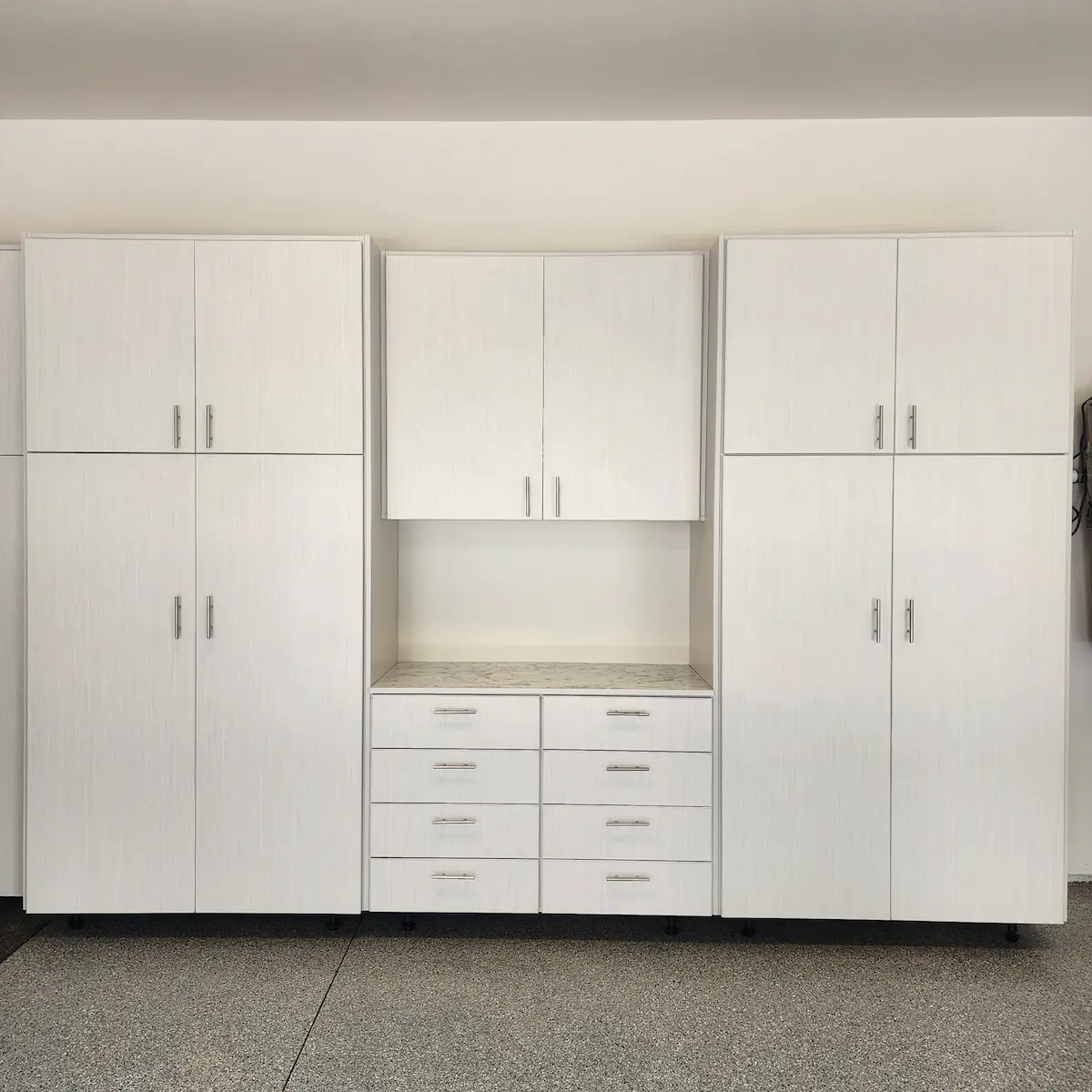 custom closet cabinets Sunriver